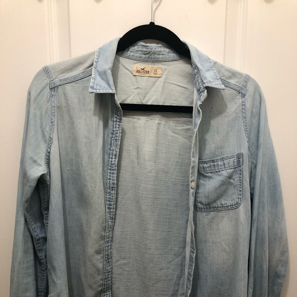 Hollister Baby Blue Jean Sweater - Picture 3 of 3